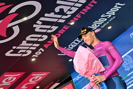 Jonathan Milan venceu sua terceira etapa na atual edição do Giro d'Italia