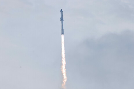 Lançamento de SpaceX Starship