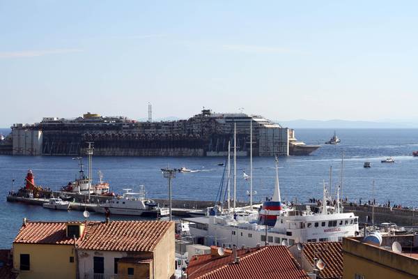 Libri: esce Cuore di Giglio a 5 anni da naufragio Concordia