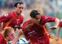 5 ottobre 1997: Roma-Napoli 6-2. Un contrasto tra Mirko Conte del Napoli (s) e Francesco Totti. Dietro di loro il bomber giallorosso Abel Balbo, che nell'occasione raggiunse e supero' il traguardo dei 100 gol in serie A