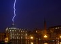 La foto simbolo del fulmine su San Pietro scattata nel giorno dell'annuncio delle dimissioni di Benedetto XVI