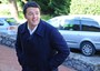 Il presidente del Consiglio, Matteo Renzi, esce dalla sua casa a Pontassieve (Firenze)