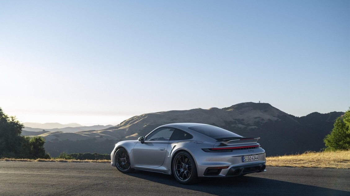 Nuova Porsche 911 Turbo 50 Anni