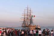 'Goodbye Darwin': l'Amerigo Vespucci saluta l'Australia