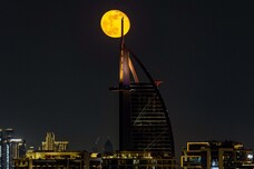 Luna llena en Dubai