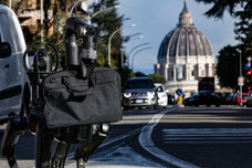 Il cane robot anti bomba dei carabinieri