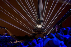 Cerimônia de abertura dos Jogos Olímpicos foi realizada em Paris