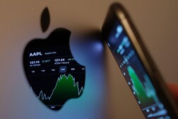 Apple pagherà 95 milioni di dollari per risolvere la causa su Siri