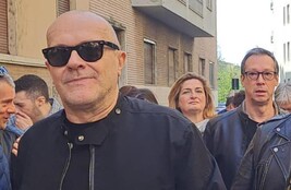 Benemerenza di Pavia a Repetto, Max Pezzali manda la diffida