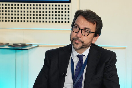 Embaixador italiano na Argentina, Fabrizio Lucentini, encontrou ministros
