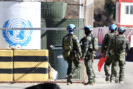 L'Unifil denuncia: 'Idf ha sparato contro le nostre postazioni in Libano'