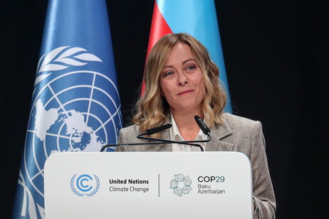 Giorgia Meloni discursa na COP29, em Baku