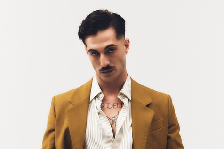 El nuevo look de Damiano David, con bigote, que impone la tendencia en Italia (ANSA)