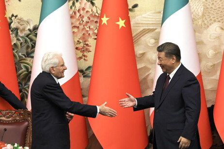 Sergio Mattarella visita Pekín. Encuentro con Xi Jinping