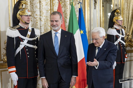 Felipe VI de España, junto a Sergio Mattarella. La realeza española en Roma