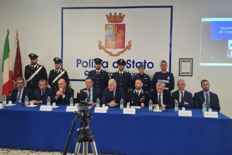 Fuga Raduano da carcere Nuoro, 14 arresti tra i quali un agente