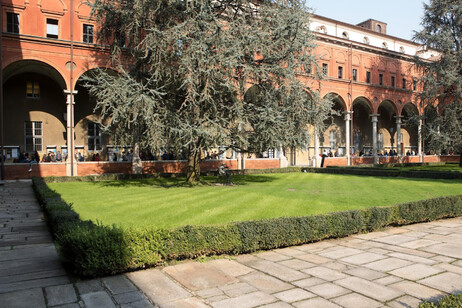 Incontro tra gli ex studenti e il rettore dell'Università Cattolica a Bruxelles