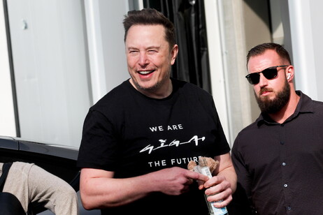 Elon Musk foi incluído em inquérito das 'milícias digitais'