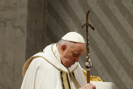 Papa Francisco durante missa na Basílica de São Pedro, no Vaticano