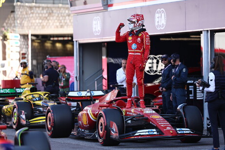 Leclerc colocou Ferrari na pole position