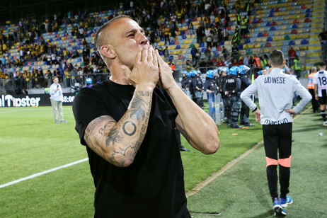 Cannavaro treinará o Dinamo Zagreb após breve passagem pela Udinese