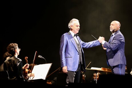 Bocelli durante show em SP