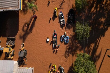 Vista aérea de inundação em Porto Alegre, capital do Rio Grande do Sul