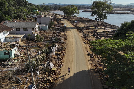 Rastro de destruição deixado por inundações e deslizamentos em Lajeado, no Rio Grande do Sul