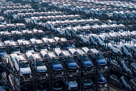 Carros da chinesa BYD no Porto de Suzhou