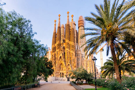 Basílica da Sagrada Família é um dos pontos turísticos de Barcelona