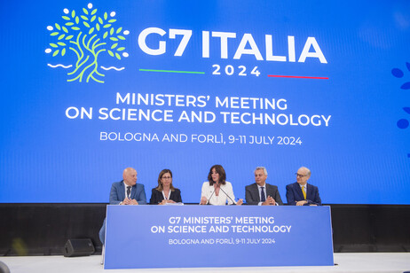 Reunión de ministros de Ciencia y Tecnología del G7 en Bolonia