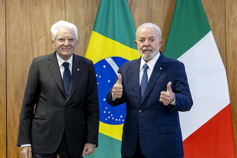 El presidente italiano Mattarella visita Brasil.