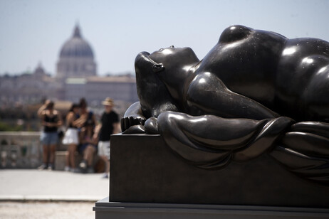 Botero é homenageado com exposição em Roma