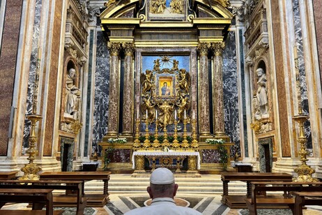 El Papa y los Guardianes de la Belleza, un mensaje sobre el abandono y la degradación