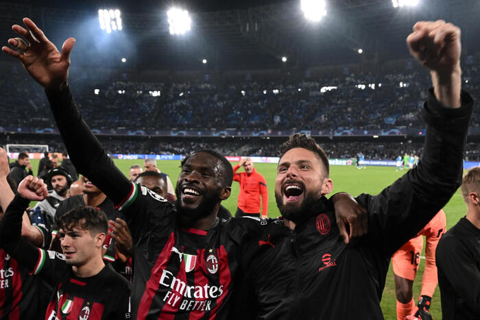 Inter empata e fará clássico com Milan na semifinal da Champions