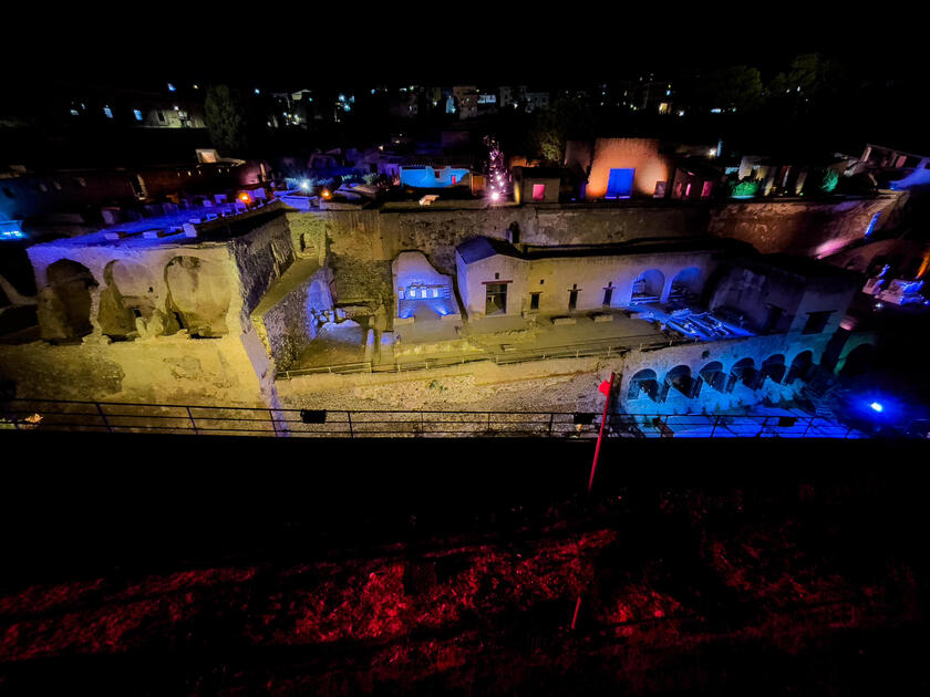 Parque Arqueológico de Herculano reabrirá para visitas noturnas