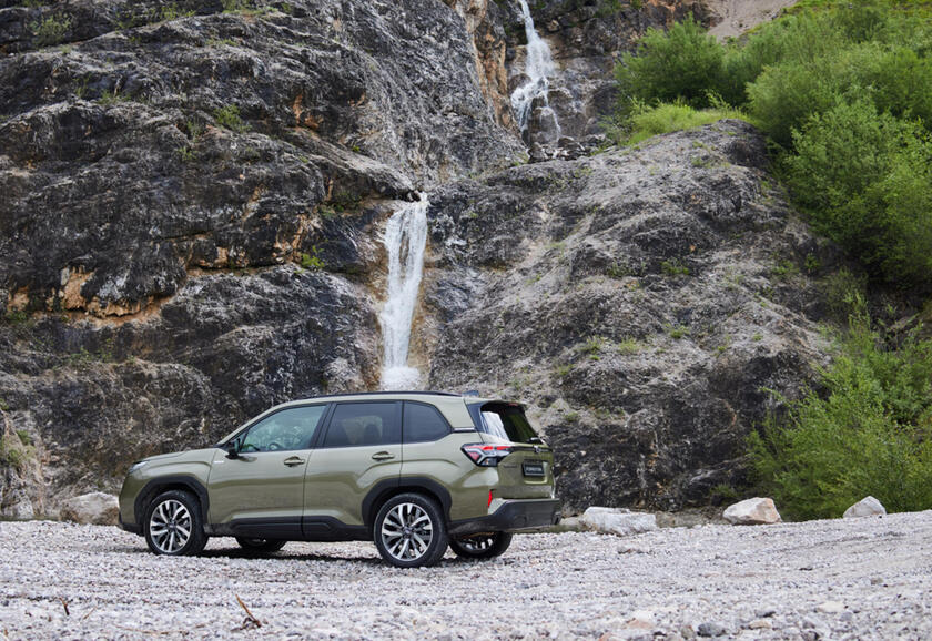 Subaru Forester e-Boxer 2025