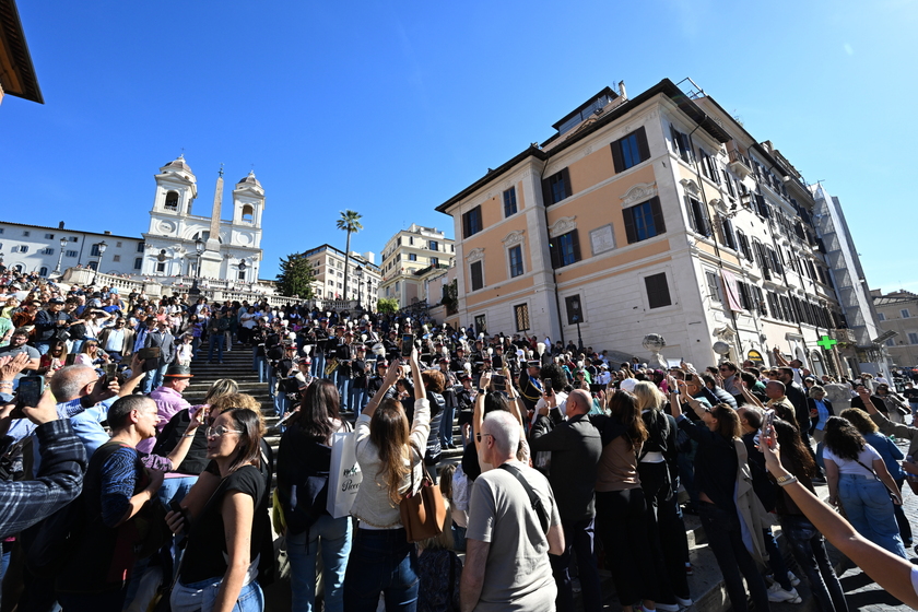 La Banda dell'Esercito in piazza di Spagna in vista del 4 Novembre