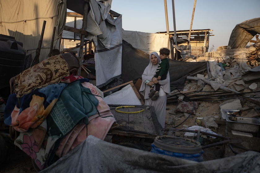 At least six Palestinians killed in Israeli airstrikes in Khan Yunis, southern Gaza