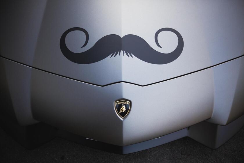 Raduno Lamborghini per Movember