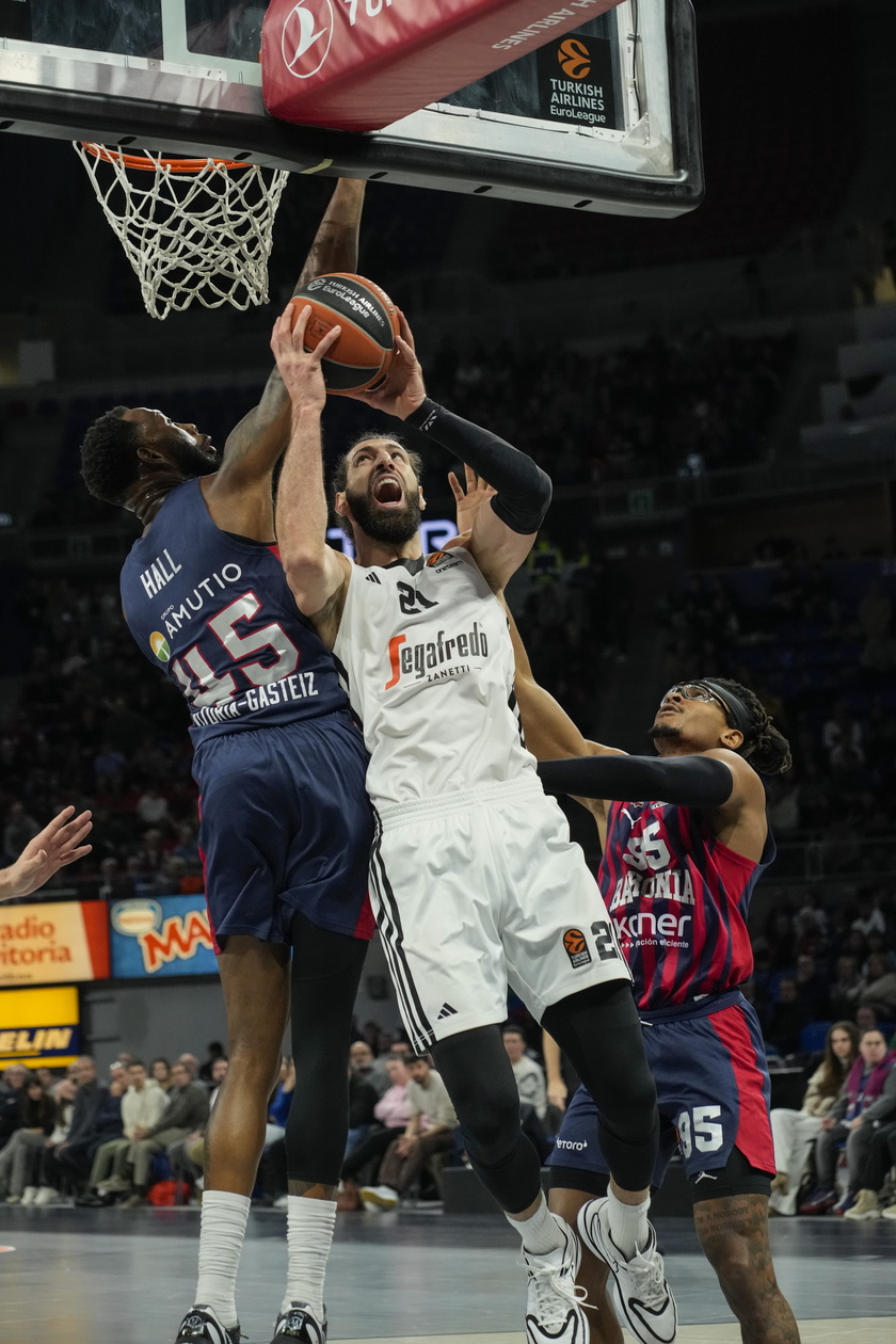 Basketball EuroLeague - Baskonia vs Bologna