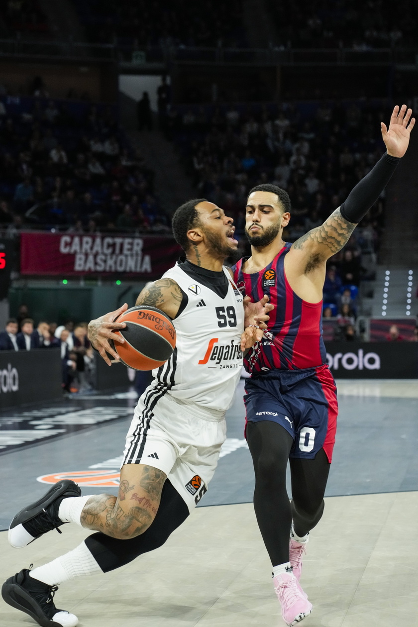 Basketball EuroLeague - Baskonia vs Bologna