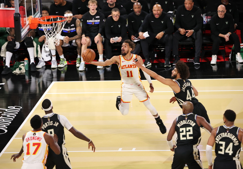 NBA Cup Semi-Finals - Atlanta Hawks at Milwaukee Bucks