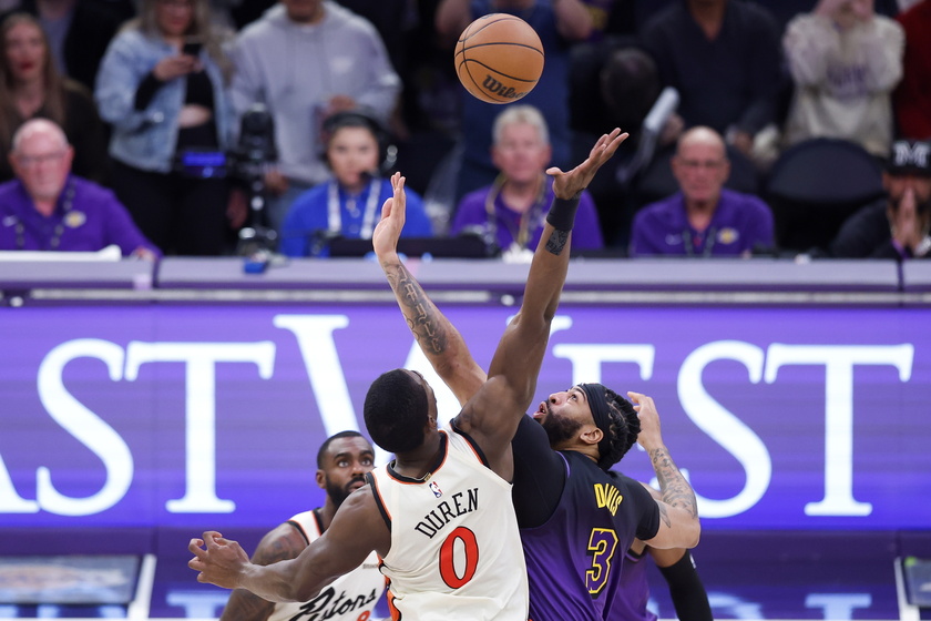 NBA - Detroit Pistons at Los Angeles Lakers