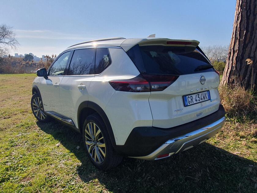 Nissan X-Trail e-Power - RIPRODUZIONE RISERVATA