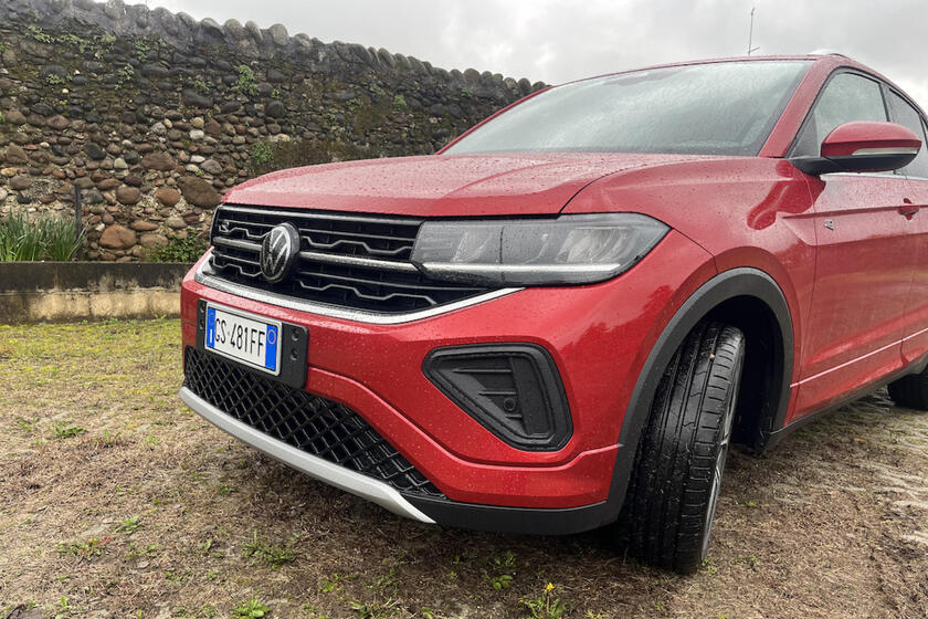 VW T-Cross 1.0 115 Cv DSG R-Line © ANSA/DBC