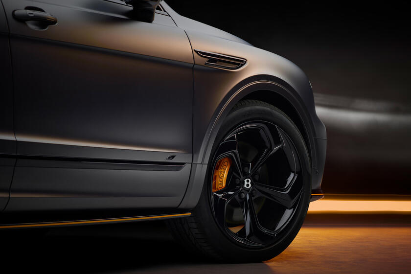 Bentley Bentayga S Black Edition - RIPRODUZIONE RISERVATA