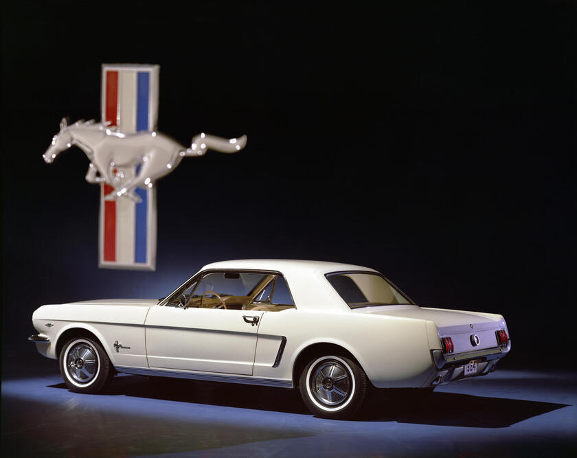 Mustang compie 60 anni