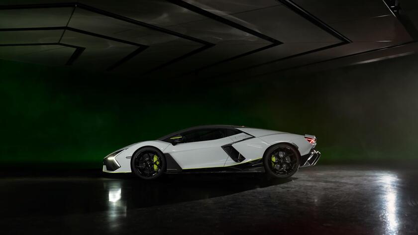 Una Revuelto Ad Personam per celebrare la prima edizione del festival Lamborghini Arena - RIPRODUZIONE RISERVATA