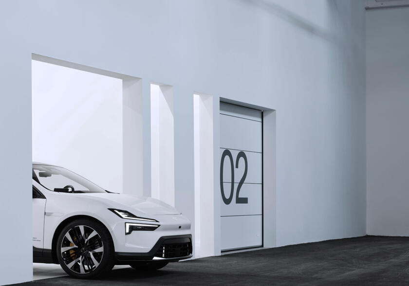 Polestar 4, al debutto il rivoluzionario suv coupé elettrico © ANSA/Web